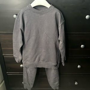 ZARA SWEATSUIT SIZE 8 SEE VIDEO
